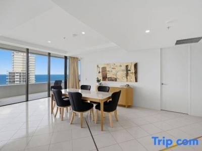 Aria Apartments - 645