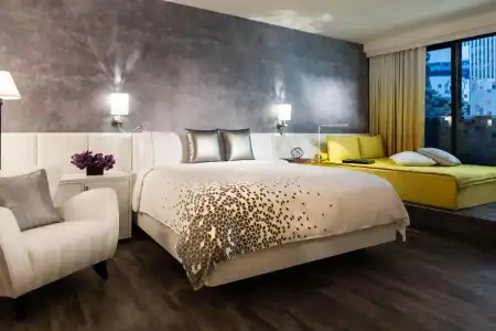 Renaissance New York Times Square by Marriott - 3