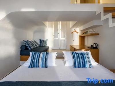 Muses Cycladic Suites - 39