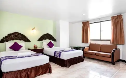 Sawasdee Siam, Pattaya - 3