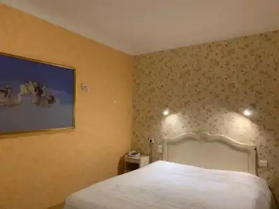 Hôtel Chiffre - 80