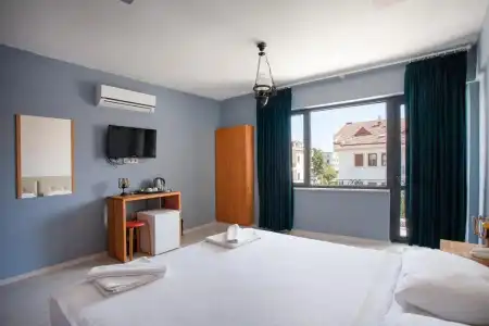 Zephyros City Otel - 75