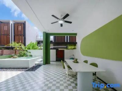 Island Skylight Resort - 170