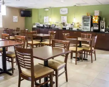 Sleep Inn & Suites Columbus - State University Area - 14