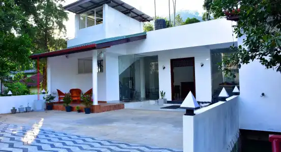 Nine Arch Holiday Resort - 15