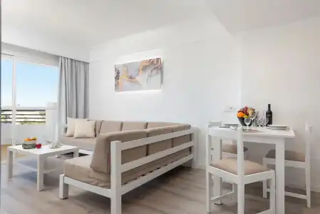 Alcudia Beach Apartments - 7