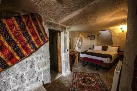 Avilla Cave - 49