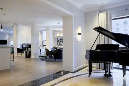 Hyatt Regency - 25