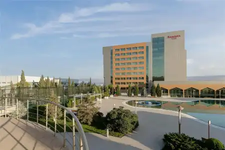Ramada Plaza By Wyndham Gence - 47