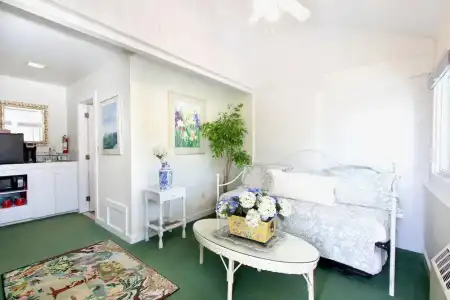 Wilburton Inn - 278