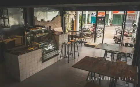 Sleepaholic Hostel - 0