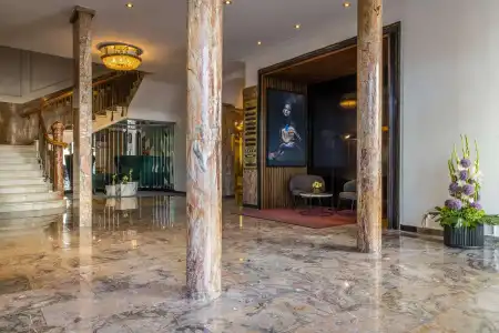 Radisson Blu Schwarzer Bock - 21