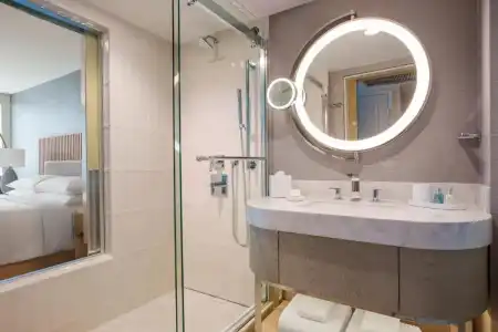 VEA Newport Beach, a Marriott Resort & Spa - 53