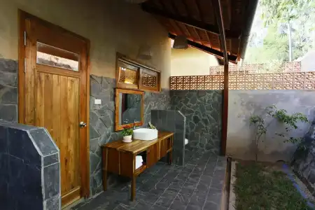 Daisy Resort - 9
