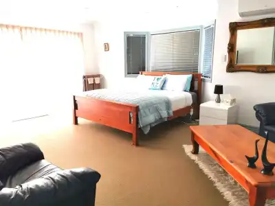 Lush & Co Auckland Bed & Breakfast - 51