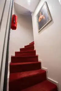 La Pazza Suites - 14