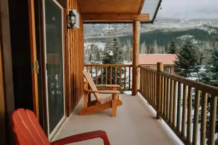 Glacier House Resort - 119