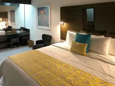 KABAH Cancun Boutique - 32