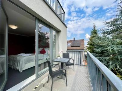 Grand Petit - 19