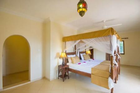 The Sands Beach Resort Zanzibar - 4