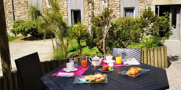 Logis Hôtel la Grassinais Saint-Malo - 9