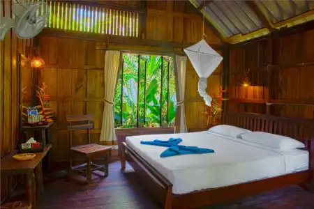 Khao Sok Riverside Cottage - 1