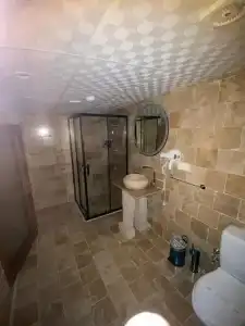 Heritage Cave Inn - 168