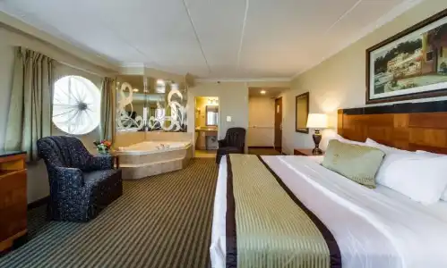 Monte Carlo Inn Barrie Suites - 40