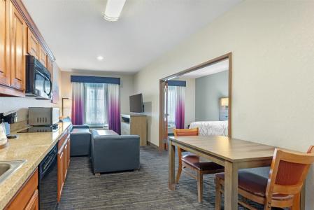 Best Western Plus San Antonio East Inn & Suites - 74