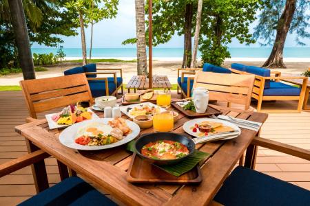 Outrigger Khao Lak Beach Resort - 10