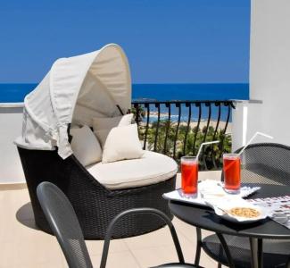 Grand Excelsior - 81