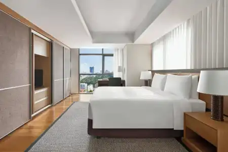 JW Marriott & Suites Saigon - 56