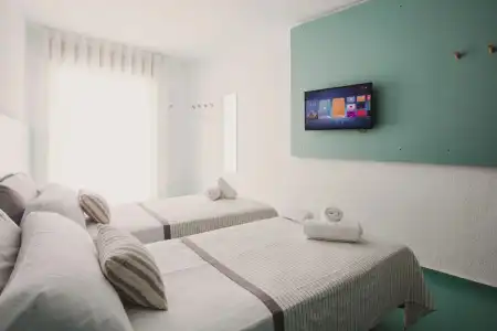 SubUp Hostel - 9