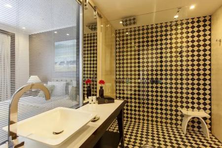 Quentin Boutique - 46