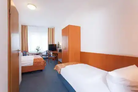 TRIP INN Schumann - 47