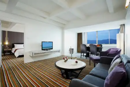 Centara Hat Yai - 13