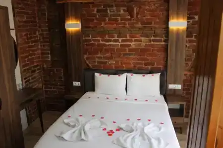 Han Suite - 120