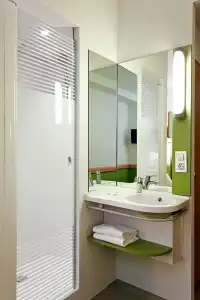 Ibis Budget - 26