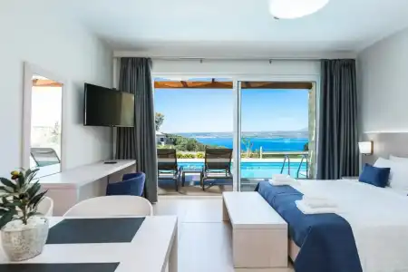 Sun and Sea Plus Resort - 80