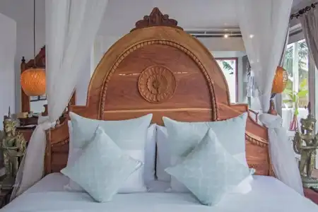 Mane Boutique & Spa - 70