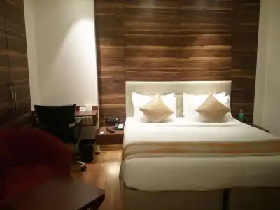 Connaught Royale - 5