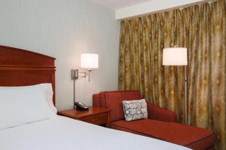 Hampton Inn Anchorage - 40