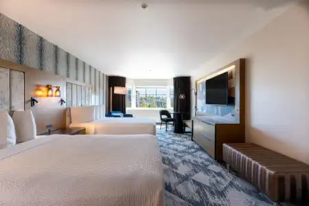 Silver Cloud Broadway - 20