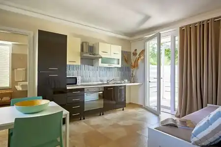 Golden Apartments - 51