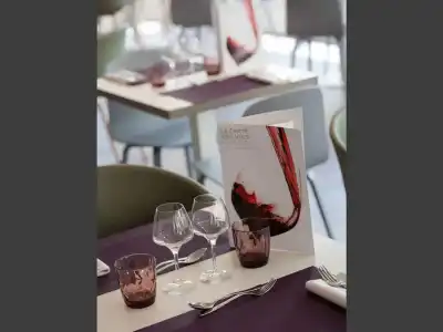Mercure Thalasso and Spa Port Frejus - 12
