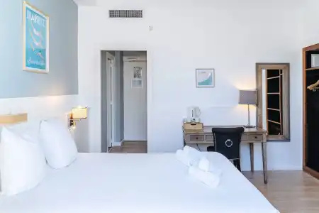 Hôtel de L'Océan et Restaurant - Coeur de Ville - 31