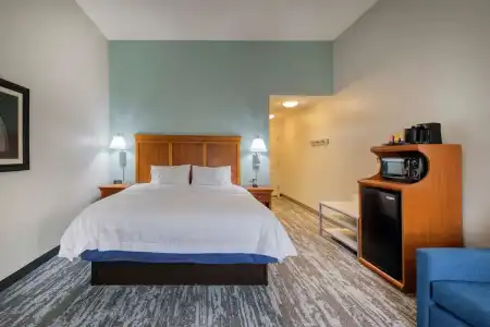 Hampton Inn Wilmington - University Area/Smith Creek Station - 57