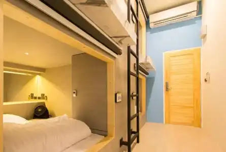Lazy Sunday Hostel - 27