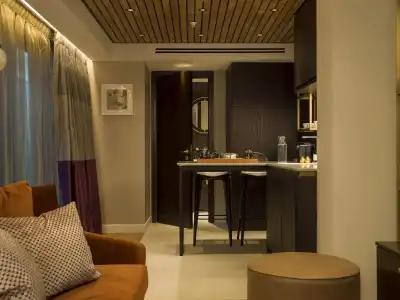 The Guardsman and Residences - 28