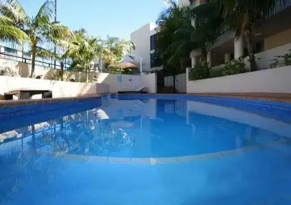 Bay Royal Apartments - 13
